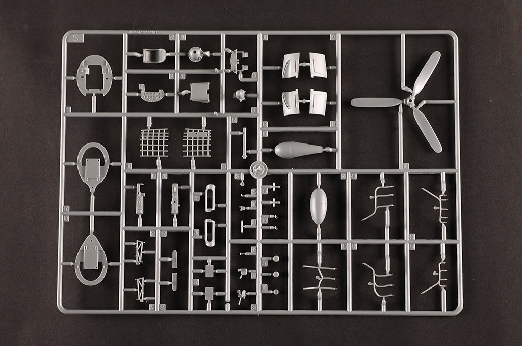 Hobby Boss 80385 F4U-2 Corsair 1/48 – zdjęcie 14