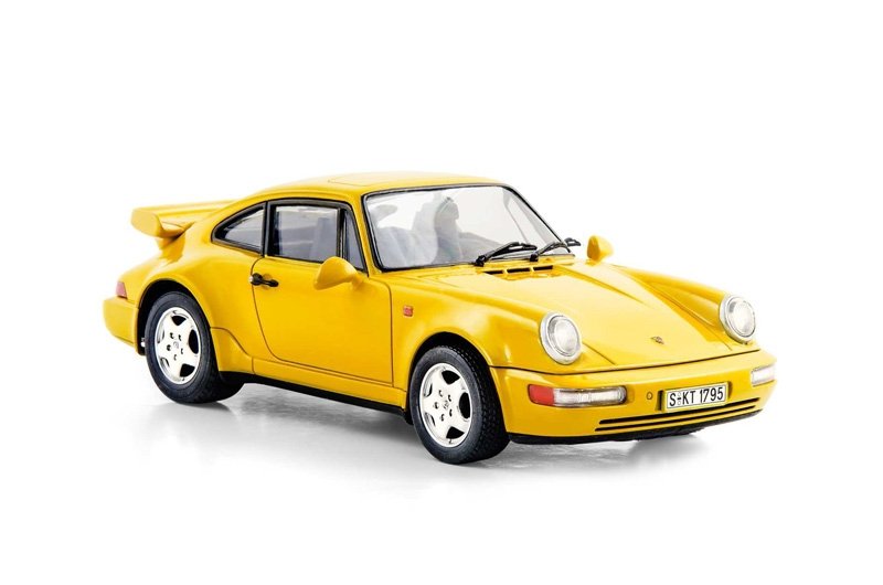 Italeri 12006 Porsche 911 Turbo Mon premier kit de maquette (1/24) – image 2