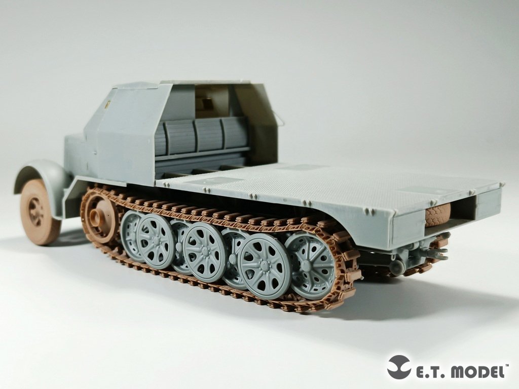 ET Model P35-060 Pignons et chenilles de Sd.Kfz.7(8t) allemand de la Seconde Guerre mondiale (impression 3D) 1/35 – immagine 6