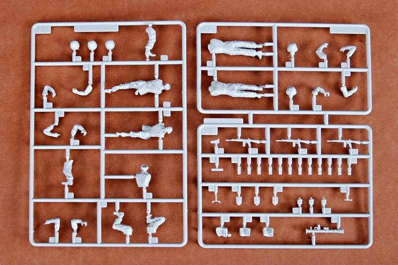 Trumpeter 00327 Véhicule de reconnaissance JGSDF Type 87 (1/35) – image 17