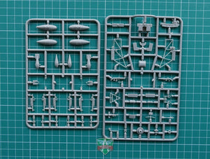 Modelsvit 4802 Yak-1 chasseur soviétique sur skis 1/48 – image 3