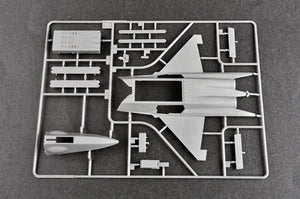 Trumpeter 01666 Shenyang J-31 Gyrfalcon (Salon aéronautique de Chine 2014) (1/72) – image 6