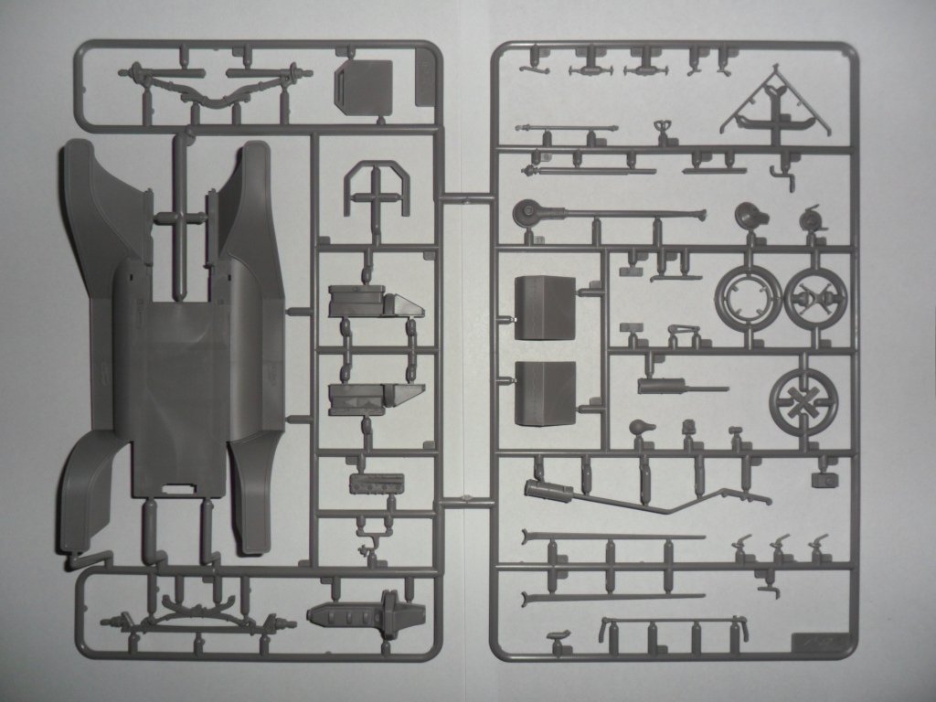 Camion de pompiers modèle T 1914 avec équipage (1/24) ICM 24017  – image 18