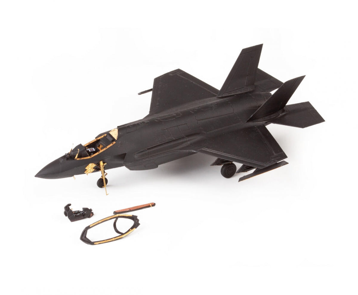 Eduard 73852 F-35A REVELL 1/72 – immagine 5