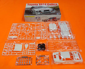 Beemax 24011 Toyota TA64 Celica &amp;#39;84 VERSION RALLYE DU PORTUGAL (1/24) – imagen 8