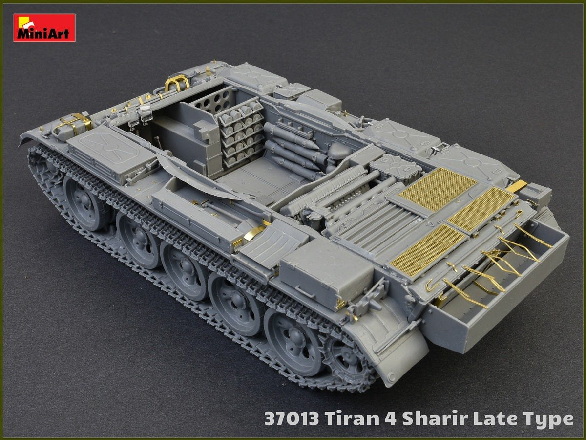 MiniArt 37013 Tiran 4 Sharir type tardif avec intérieur 1/35 – immagine 5