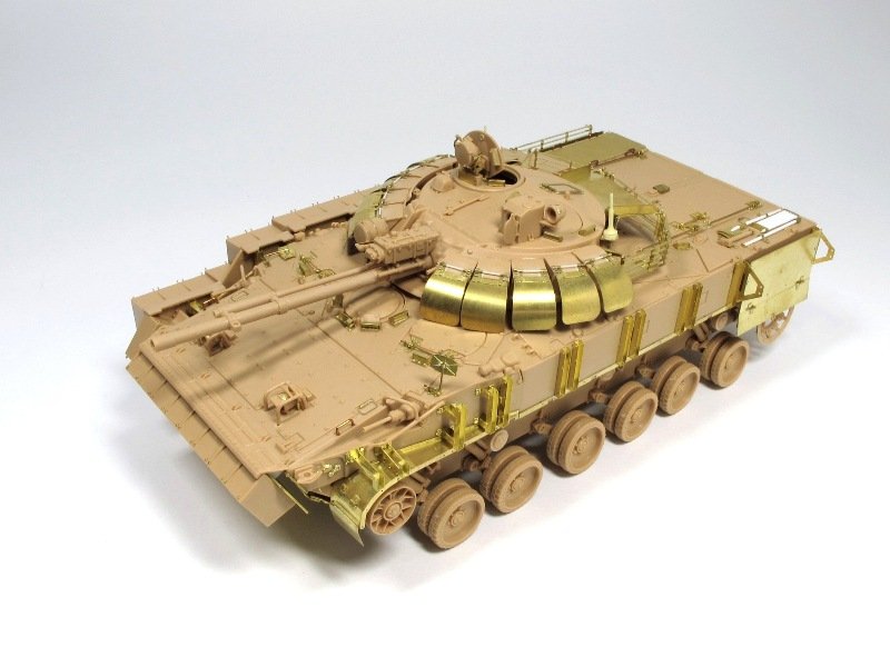 ET Model E35-040 Véhicule de combat d&amp;#39;infanterie russe BMP-3 avec blindage additionnel (pièce de base) (pour TRUMPETER 00365) (1/35) – immagine 7
