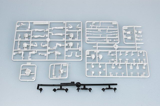 Trumpeter 00413 Soldat soviétique de char de la Seconde Guerre mondiale (1/35) – Bild 3