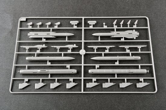 Trumpeter 05803 Mig-27M Flogger J 1/48 – image 6