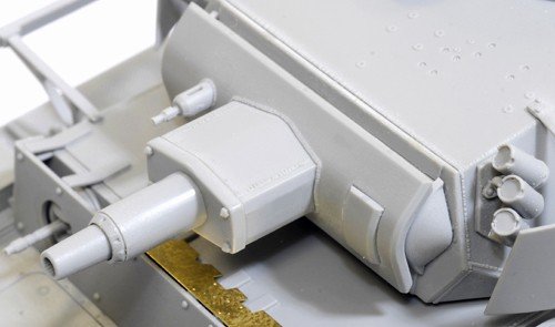 Dragon 6474 Pzkpfw. III Ausf. N avec Schurzen (1/35) – image 5