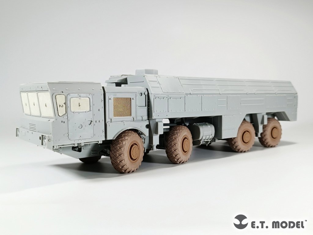 Roues affaissées pour le kit Trumpeter au 1/35 du système de missile balistique russe ET Model P35-125 « ISKANDER-M » – immagine 4