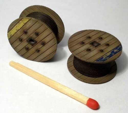 Bobines de câble FPW modèle 72202, taille moyenne, avec câble (3 pièces) 1/72 – image 2