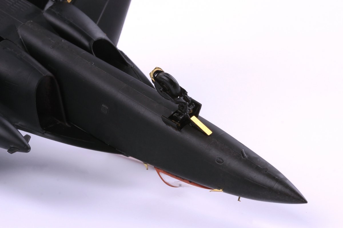Eduard 73618 Yak-130 ZVEZDA 1/72 – zdjęcie 8