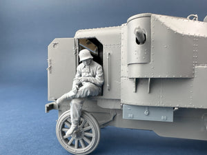 Copper State Models F35-052 Membre d&amp;#39;équipage de voiture blindée allemande en combinaison gris anthracite 1/35 – immagine 2