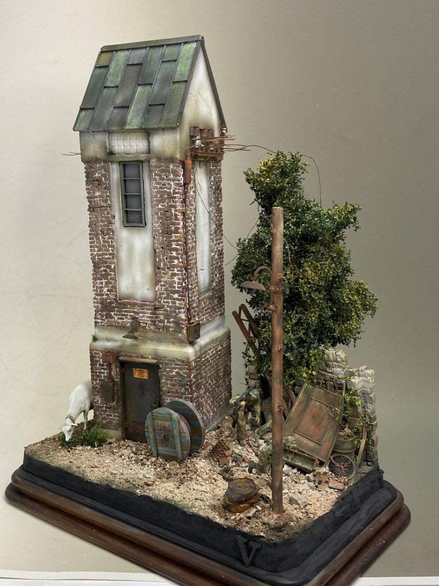 RT-Diorama 35026 Maison des transformateurs 1/35 – image 10