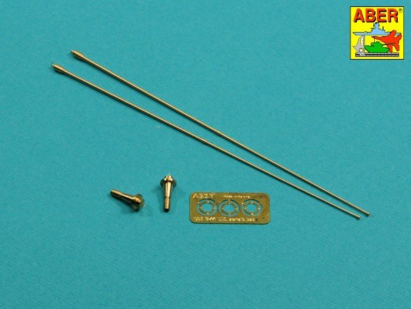 Ensemble de 2 antennes OTAN Aber R-44 avec bases de montage 1/35