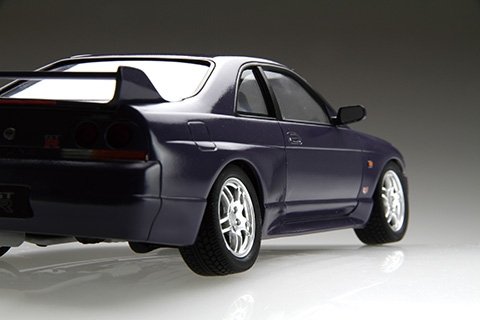 Fujimi 046273 Nissan Skyline R33 V-Spec 1/24 – image 3