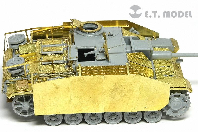 ET Modèle E72-019 WWII allemand StuG.III Ausf.G Schurzen (version tardive) pour DRAGON Kit 1/72