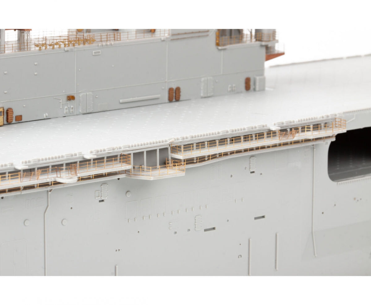 Eduard 53321 USS Wasp LHD-1 partie 4 Trumpeter 1/350 – image 10