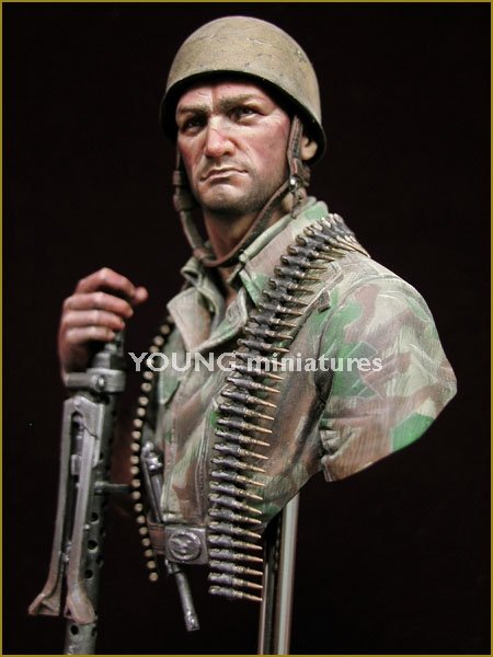 Young Miniatures YM1844 Fallschirmjager allemand Monte Cassino 1944 1/10 – image 3