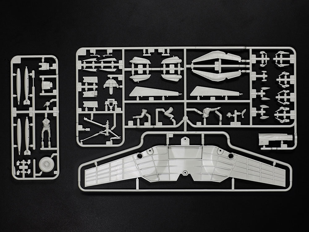 Tamiya 61122 Grumman F-14A Tomcat (modèle récent) Coffret de lancement sur porte-avions 1/48 – image 11
