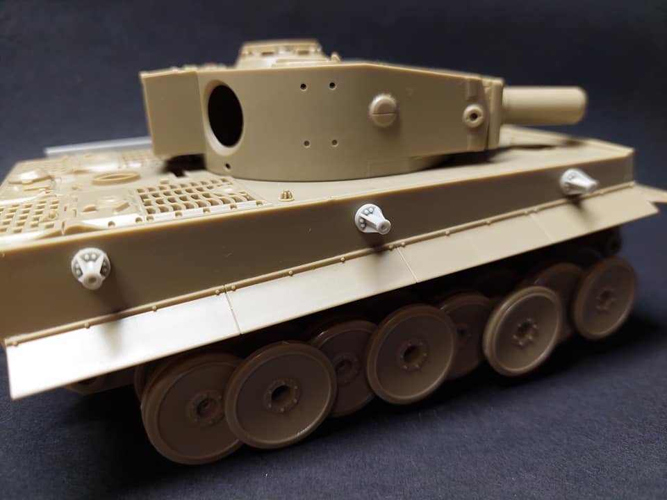 Panzer Art RE35-685 Char Tigre I sapeur en bois « Bruckentafel » 1/35