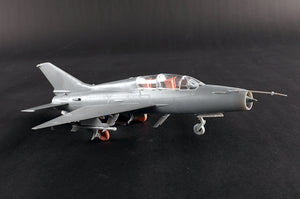 Trumpeter 02825 JJ-7A Trainer 1/48 – zdjęcie 8