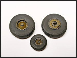 Propelle transparente ! CPA35002 Jeu de roues Tarhe CH-54A pour kit ICM 1/35 – image 6