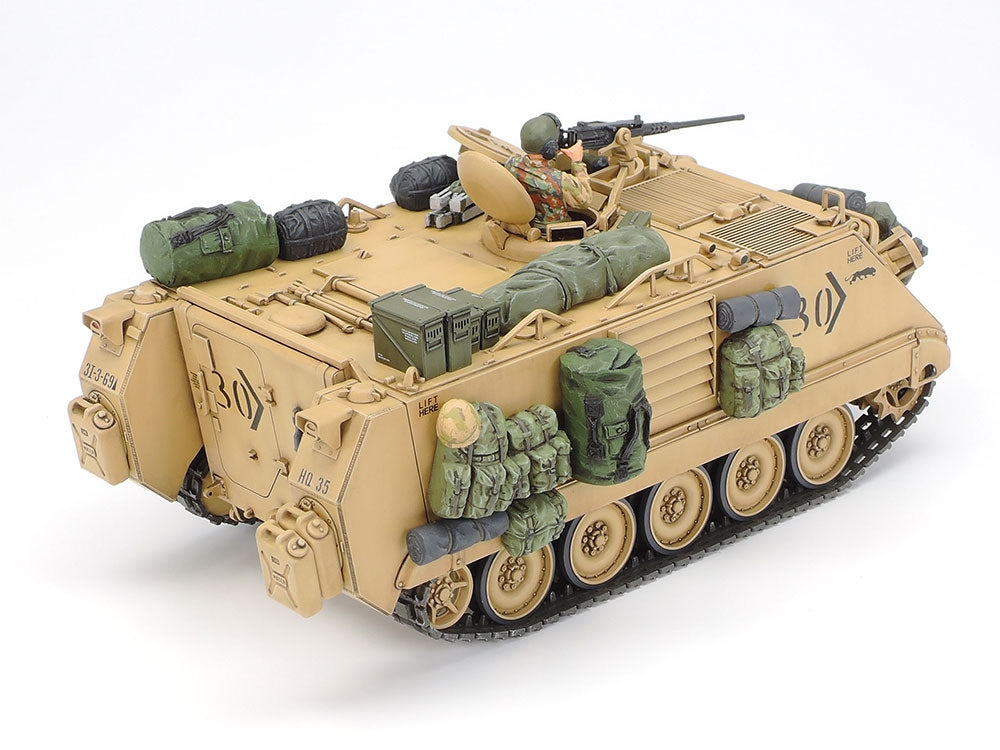 Tamiya 35265 US M113A2 Véhicule blindé de transport de troupes Version désert (1/35)  – image 3