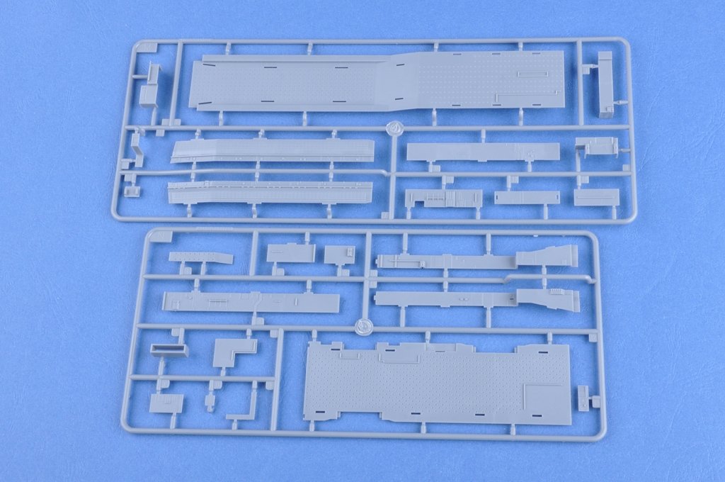 Hobby Boss 83407 USS Bonhomme Richard LHD-6 1/700 – image 10