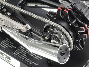 Moteur de moto Tamiya 16023 Kawasaki Z1300 1/6 – image 5