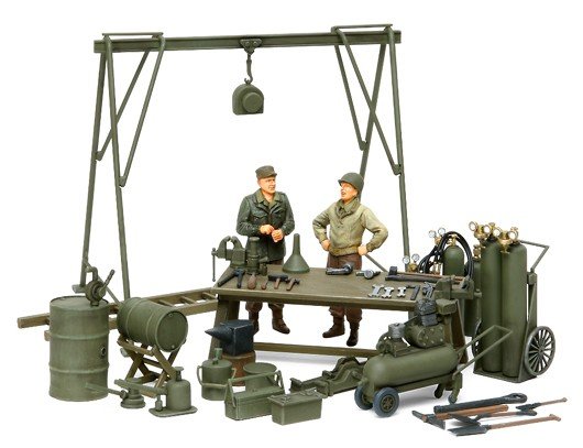 Tamiya 25106 Chantier d&amp;#39;entretien de campagne américain de la Seconde Guerre mondiale (1/35)
