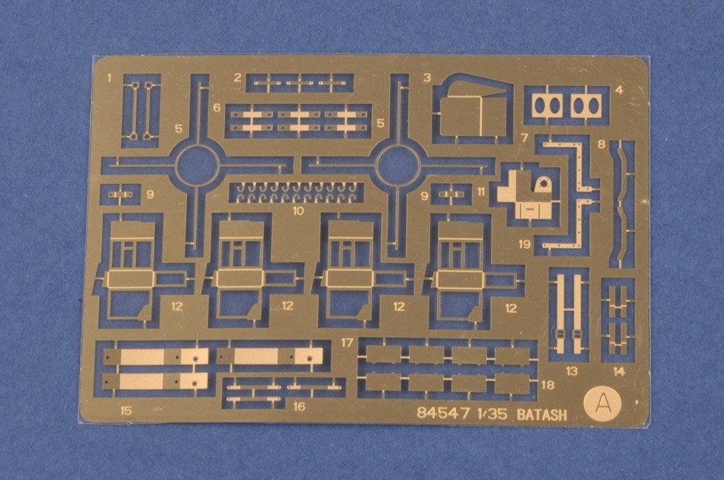 Hobby Boss 84547 IDF PUMA CEV 1/35 – immagine 3