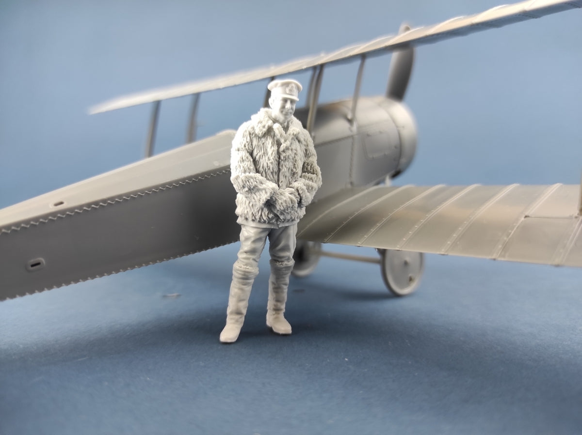 Maquette Copper State Models F32-051 Pilote de la RNAS en manteau de fourrure 1/32 – immagine 2