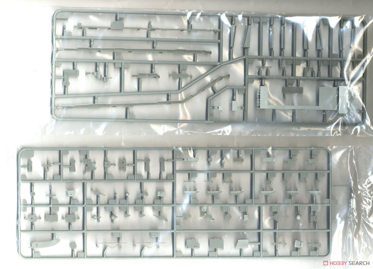 Trumpeter 06714 USS Kitty Hawk CV-63 1/700 – image 10