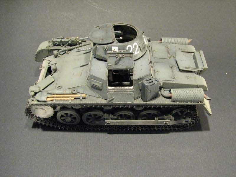 Dragon 6356 Pz.Kpfw. Je Ausf. Une version modifiée avec intérieur (1/35)  – Bild 4