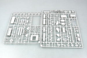 Trumpeter 01558 LAV III TUA (Tow-Under Armour) (1/35) – image 11