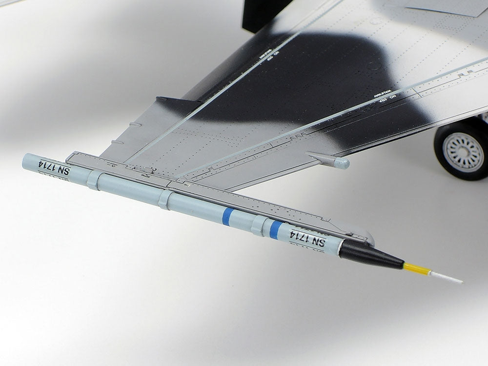 Tamiya 61106 F-16C/N AGRESSEUR/ADVERSAIRE 1/48 – imagen 8