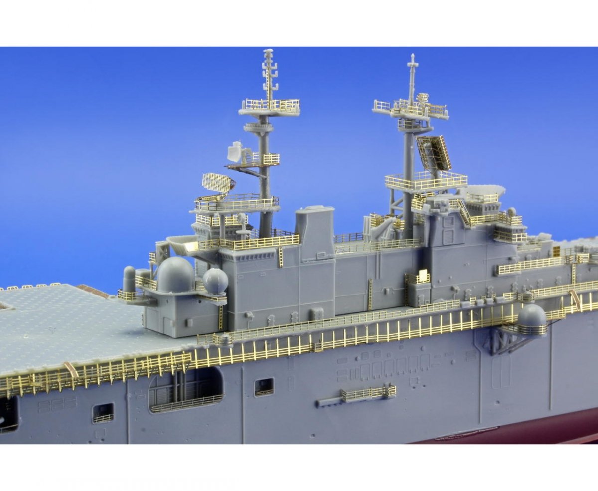 Eduard 17033 USS Wasp LHD-1 HOBBY BOSS 1/700 – image 4