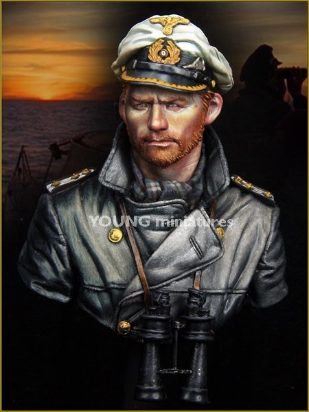 Young Miniatures YM1847 COMMANDANT DE SOUS-MARIN GUERRE MONDIALE 1/10