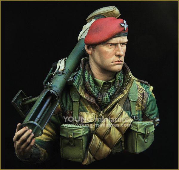 Young Miniatures YM1871 Parachutistes britanniques de la Seconde Guerre mondiale avec PIAT 1/10 – image 8