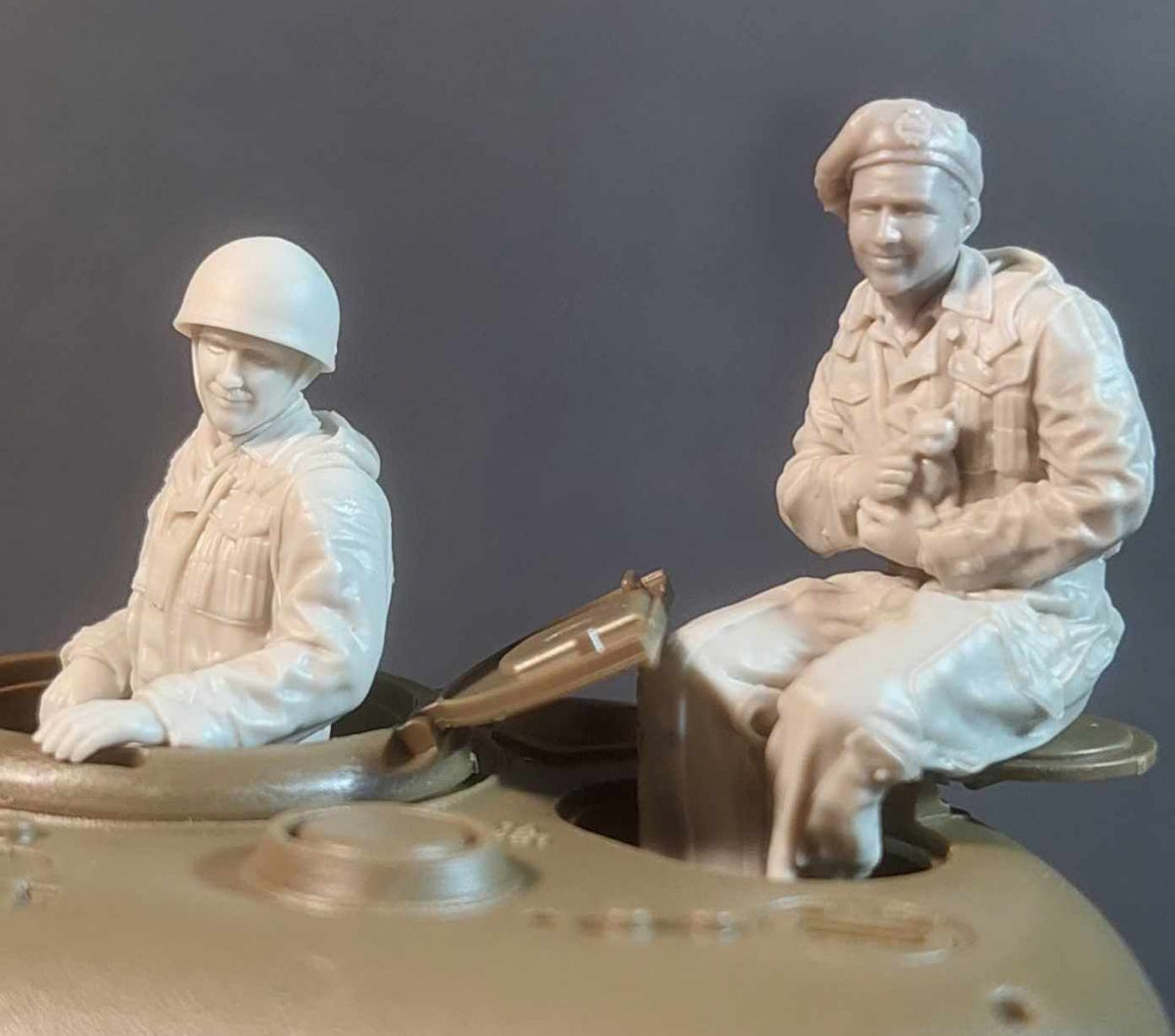 Ensemble de tourelle de char Sherman britannique Panzer Art FI35-215 Pixie suit 1/35 – image 3