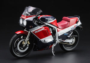 Hasegawa 21741 Suzuki GSX-R750 (G) (GR71G) « Rouge/Bleu » (1986) 1/12  – immagine 2