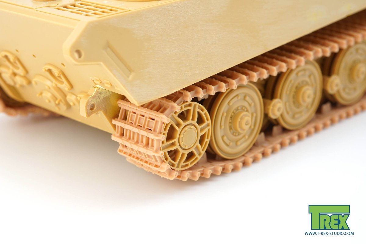 T-Rex Studio TR84005 Chenilles de transport King Tiger, motif 1 1/48 – image 2