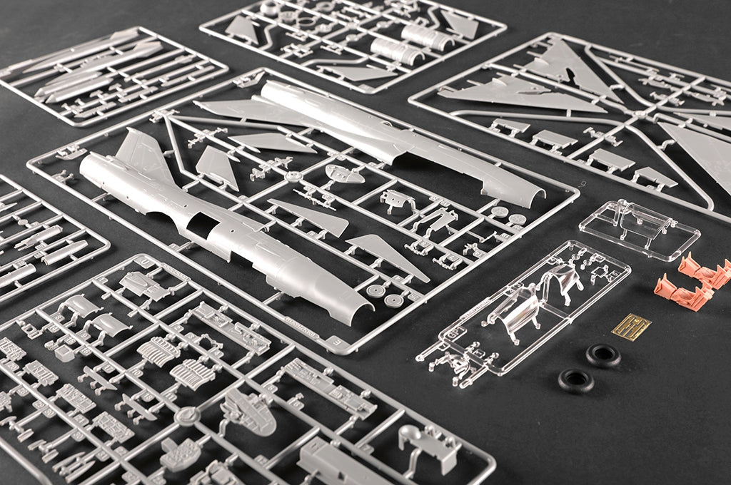 Trumpeter 02825 JJ-7A Trainer 1/48 – zdjęcie 25