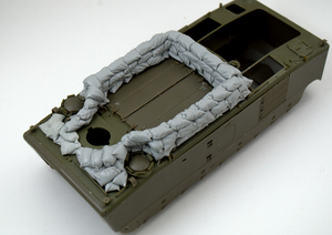Panzer Art RE35-620 LVT-5 blindage de sacs de sable 1/35 – image 2