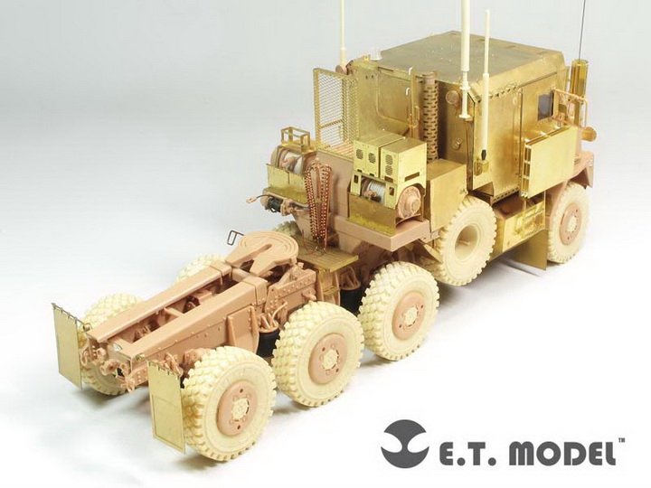 ET Model E35-134 Cabine moderne US M1070 HET CPK (Pour HOBBY BOSS 85502) (1/35) – image 3