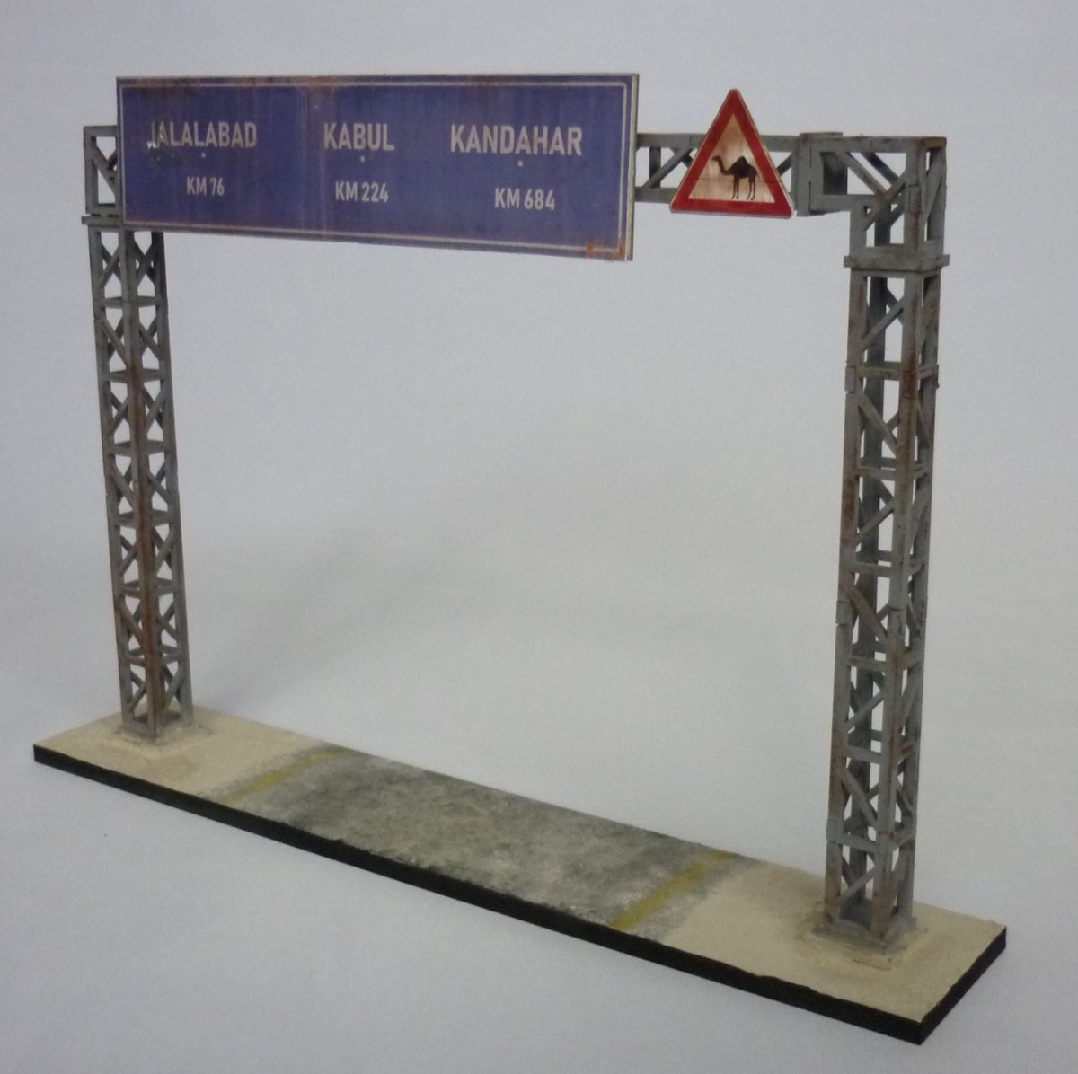 RT-Diorama 35581 Highway bridge for signs No.2 1/35 – zdjęcie 2