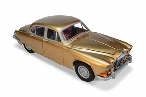 Airfix 03401V Jaguar 420 1/32 – Bild 2