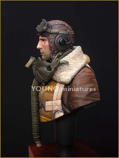 Young Miniatures YM1815 Mitrailleur de flanc B-17 ETO, 1944 1/10  – immagine 4